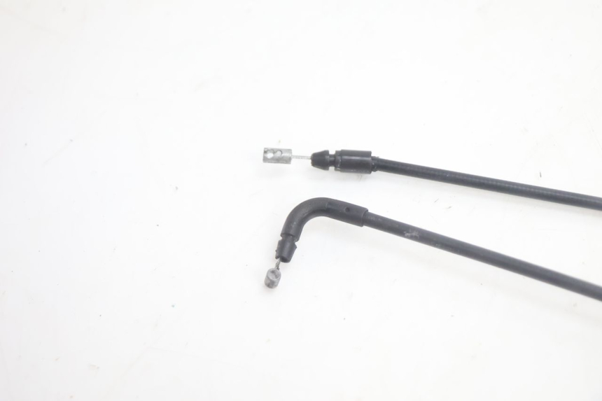 photo de CABLE OUVERTURE SELLE PIAGGIO MP3 HPE 530 (2022 - 2026) - Gros plan technique