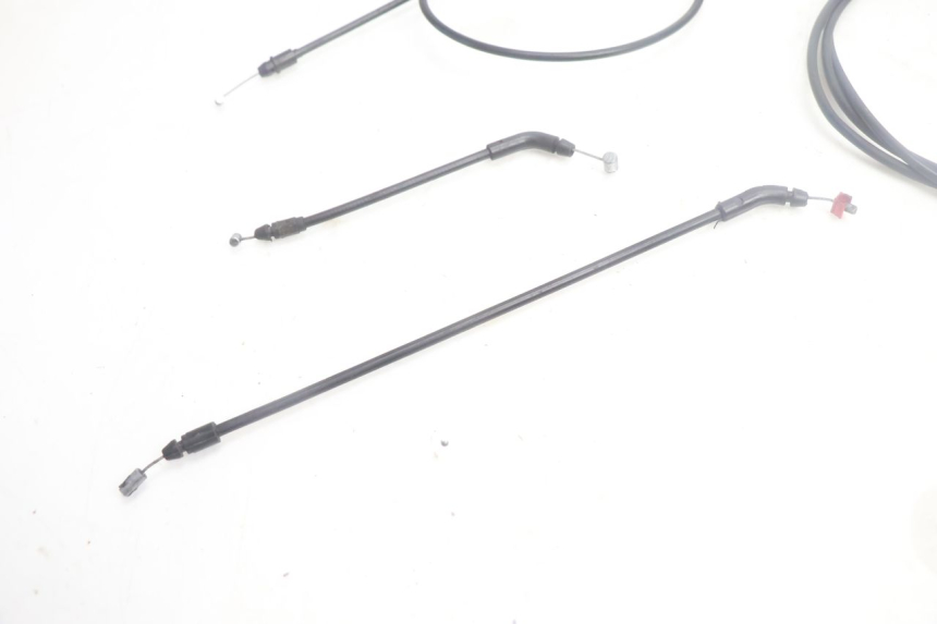 photo de CABLE OUVERTURE SELLE PIAGGIO MP3 500 (2016 - 2018) - Zoom état d’usage