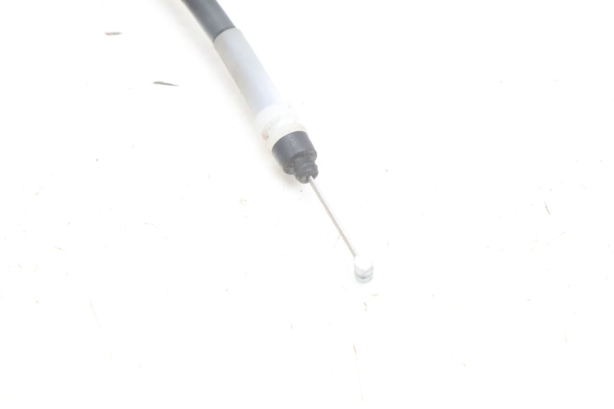 photo de CABLE OUVERTURE SELLE YAMAHA N-MAX NMAX 125 (2021 - 2024) - Points de fixation