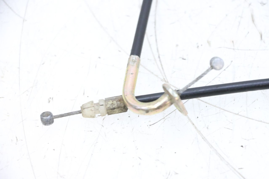 photo de CABLE OUVERTURE SELLE SYM ORBIT 2 50 (2008 - 2014) - Gros plan technique