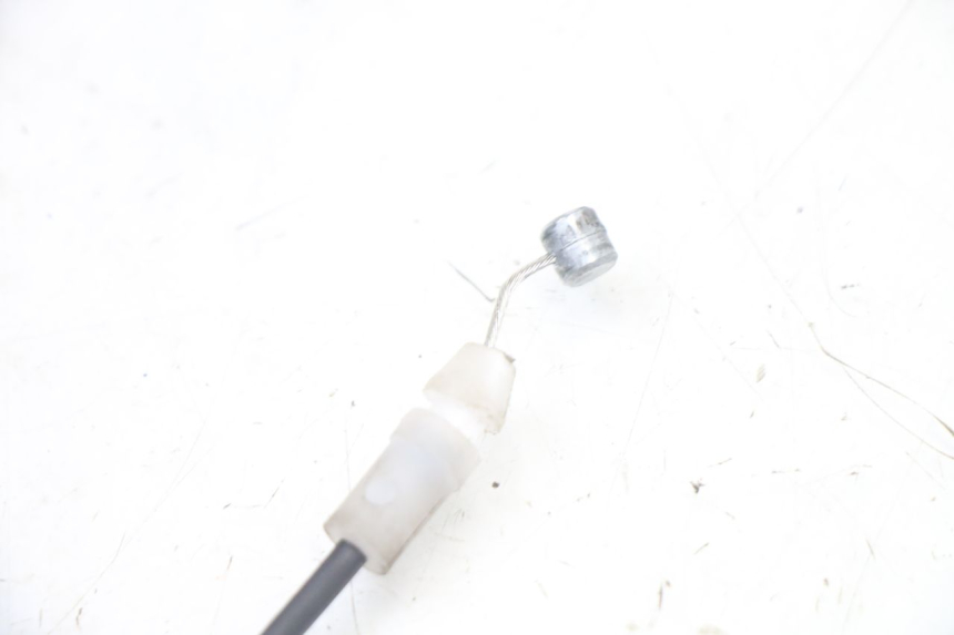 photo de CABLE OUVERTURE SELLE YAMAHA TRACER 7 700 (2020 - 2024) - Autre angle de vue