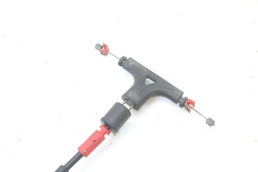photo de CÂBLE D'OUVERTURE DE SELLE YAMAHA XMAX X-MAX 125 (2006 - 2009)