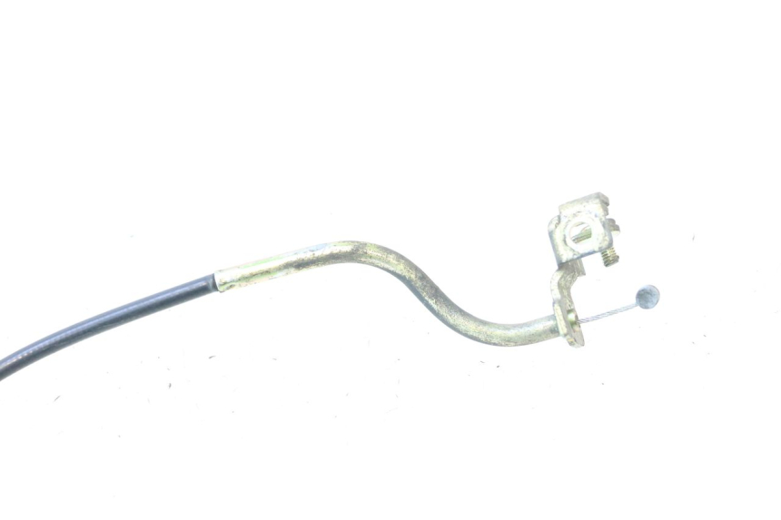 photo de CABLE OUVERTURE SELLE YAMAHA XP T-MAX ABS 500 (2005 - 2005) - Gros plan technique