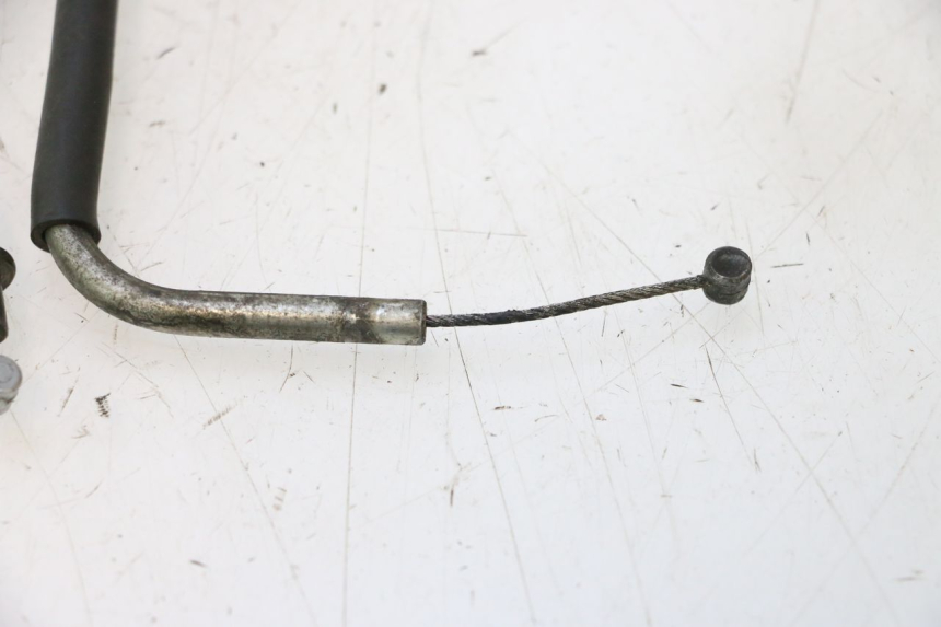 photo de CABLE STARTER SUZUKI GSF N BANDIT 1200 (2001 - 2005) - Gros plan technique