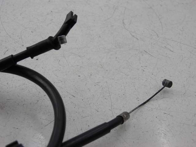 photo de CÂBLE DE DÉMARREUR YAMAHA FZS FAZER 600 (1998 - 2001)