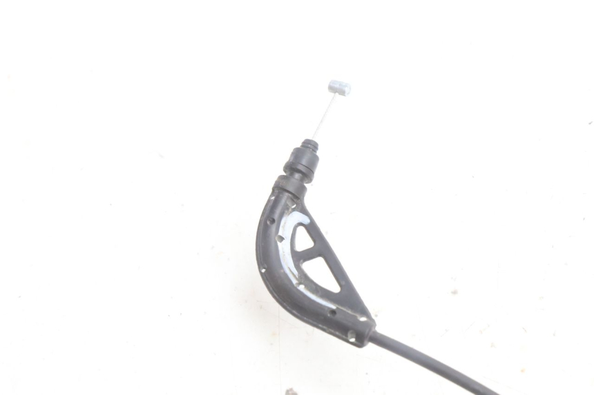photo de CABLE TRAPPE ESSENCE YAMAHA N-MAX NMAX 125 (2021 - 2024) - Zoom état d’usage
