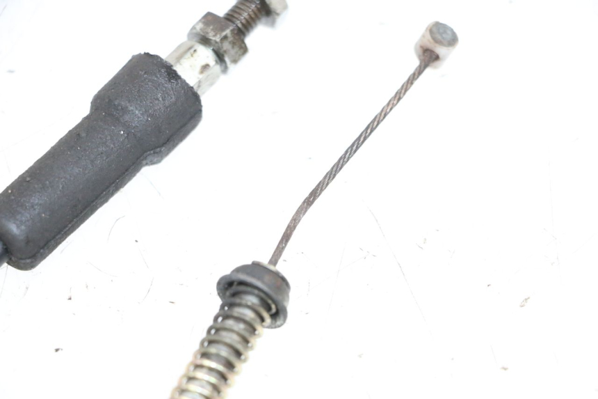 photo de CABLE VALVE ECHAPPEMENT HONDA NSR R 125 (1994 - 2003) - Gros plan technique