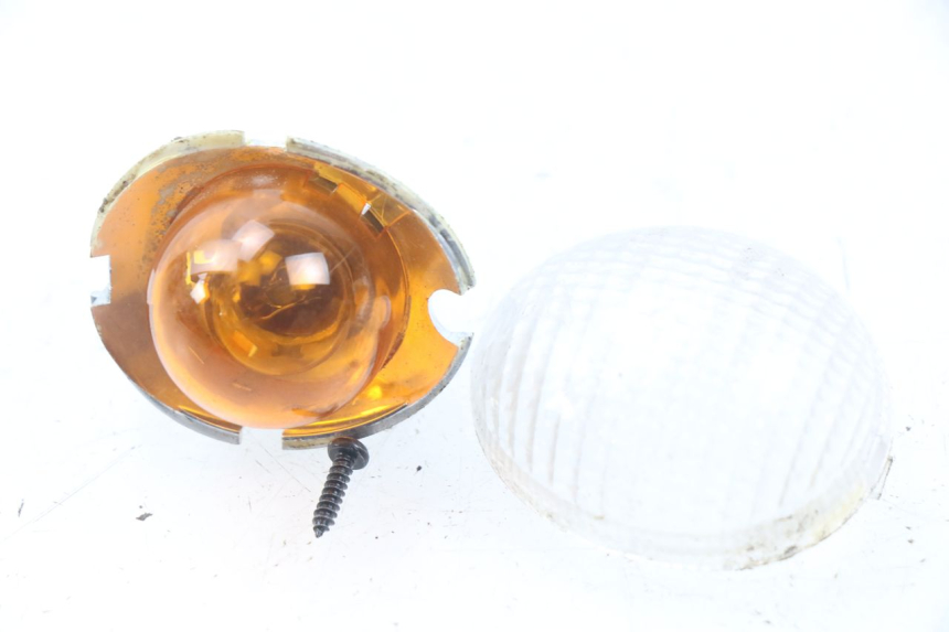 photo de CABOCHON CLIGNOTANT ARRIERE DROIT PEUGEOT LUDIX 50 (2008 - 2017)