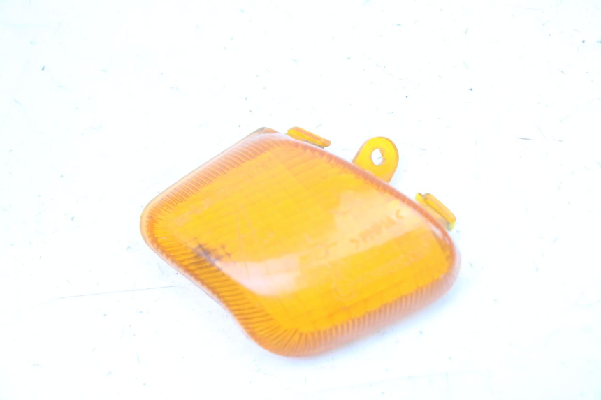 photo de CABOCHON CLIGNOTANT ARRIERE GAUCHE MBK BOOSTER NEXT GENERATION 50 (1995 - 1998)