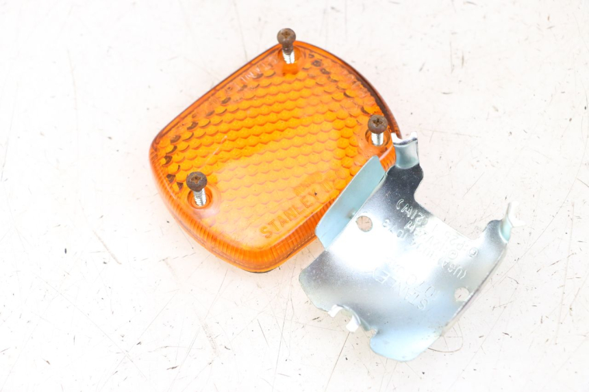 photo de Rear left turn signal lens HONDA CA REBEL 125 (1995 - 2001)