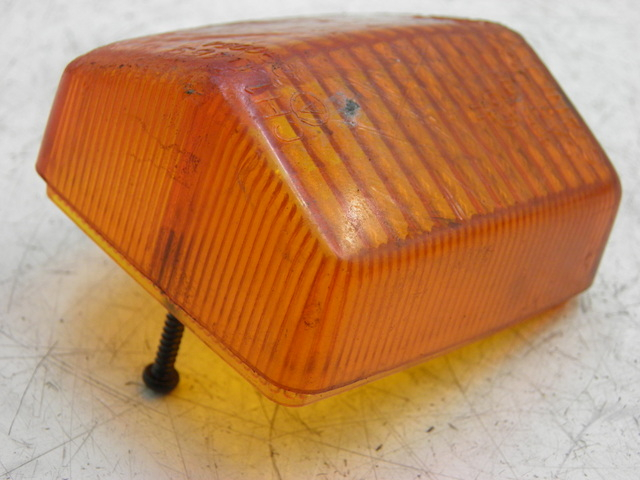 photo de CABOCHON CLIGNOTANT AVANT DROIT HONDA CB 500 (1993 - 1996)