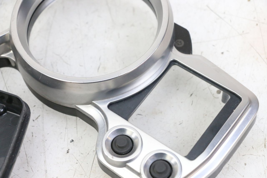 photo de CABOCHON COMPTEUR YAMAHA FJR ABS 1300 (2006 - 2012)