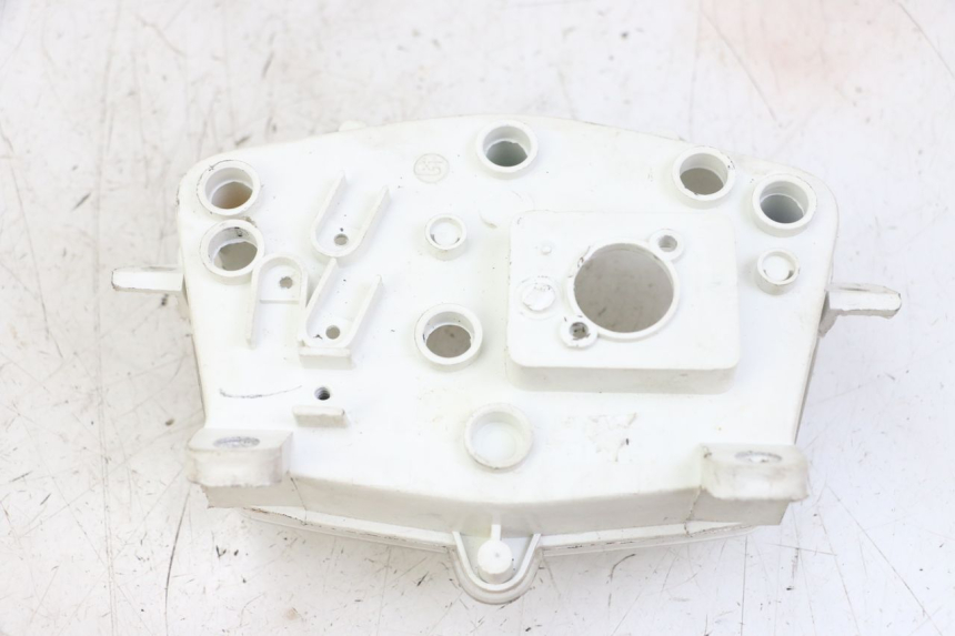 photo de CABOCHON COMPTEUR PEUGEOT KISBEE 4T 50 (2018 - 2022) - Gros plan technique