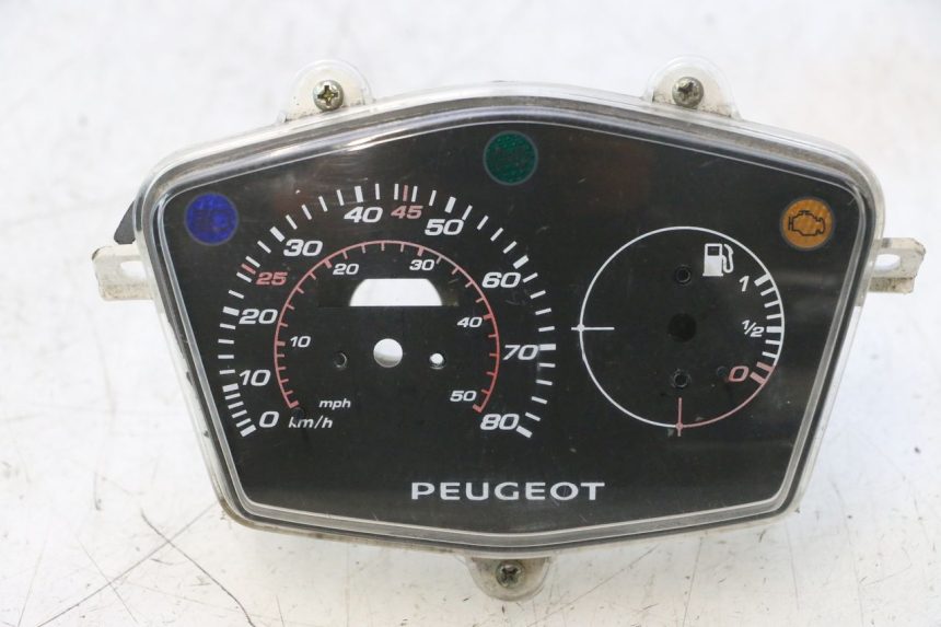 photo de CABOCHON COMPTEUR PEUGEOT KISBEE 4T 50 (2018 - 2022) - Vue principale