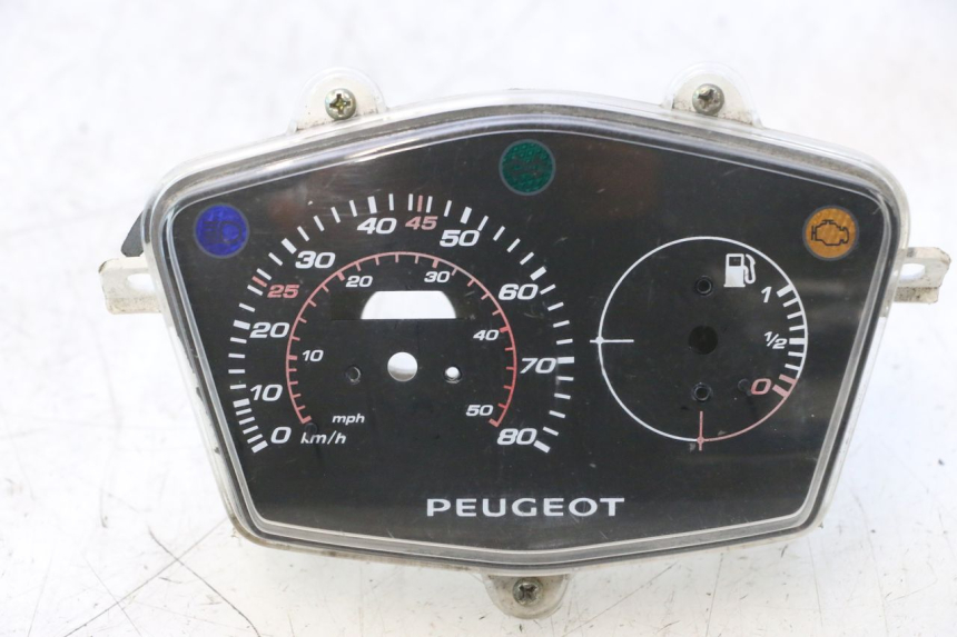 photo de CABOCHON COMPTEUR PEUGEOT KISBEE 4T 50 (2018 - 2022) - Détail de la pièce