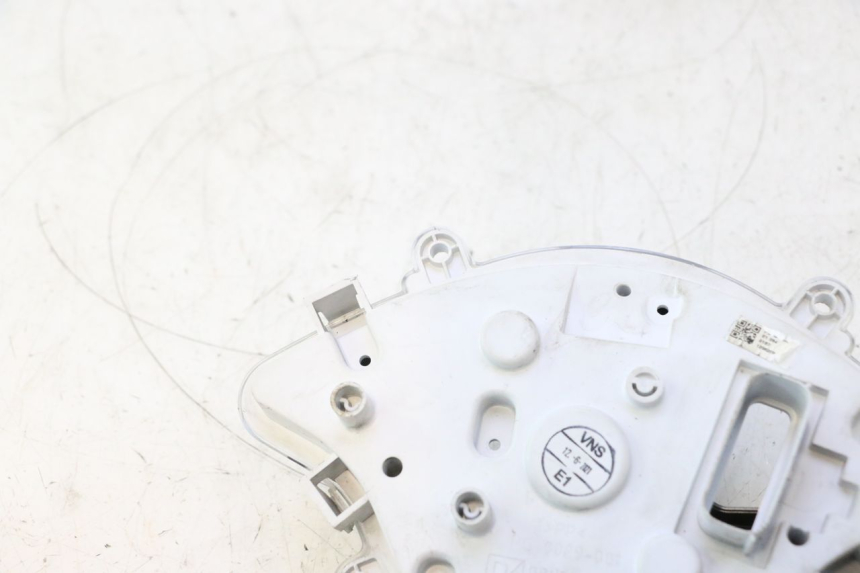 photo de CABOCHON COMPTEUR PIAGGIO LIBERTY IGET 4T 50 (2021 - 2025) - Détails caractéristiques