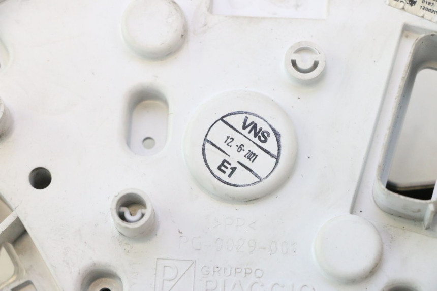 photo de CABOCHON COMPTEUR PIAGGIO LIBERTY IGET 4T 50 (2021 - 2025) - Pièce contrôlée