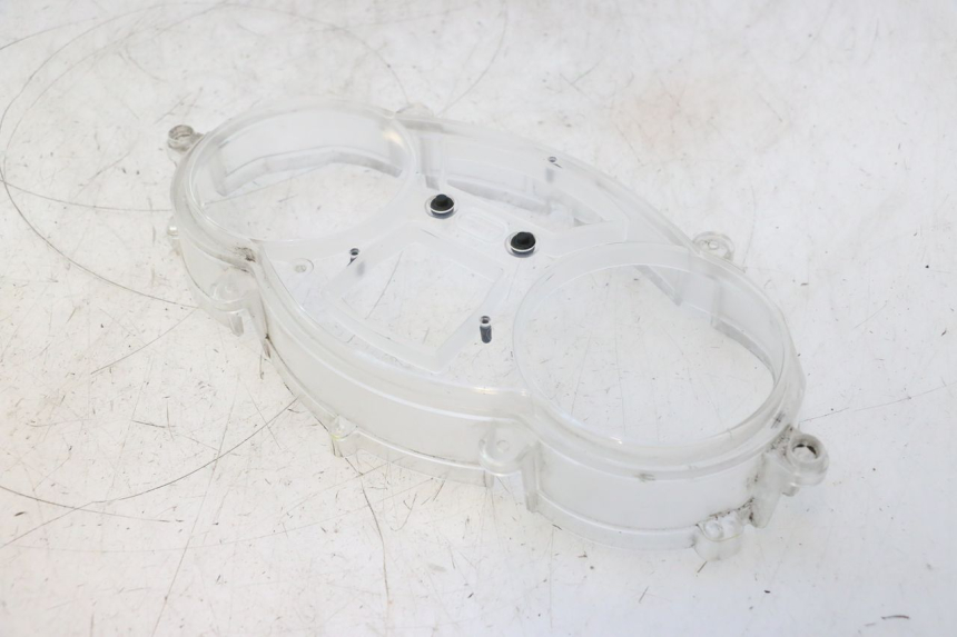 photo de CABOCHON COMPTEUR PIAGGIO MP3 125 (2006 - 2014) - Autre angle de vue