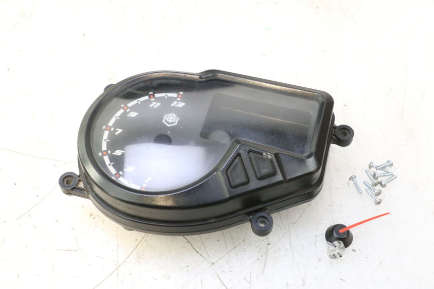 photo de CABOCHON COMPTEUR PIAGGIO NRG POWER PUREJET 50 (2018 - 2021) - Marquages et références