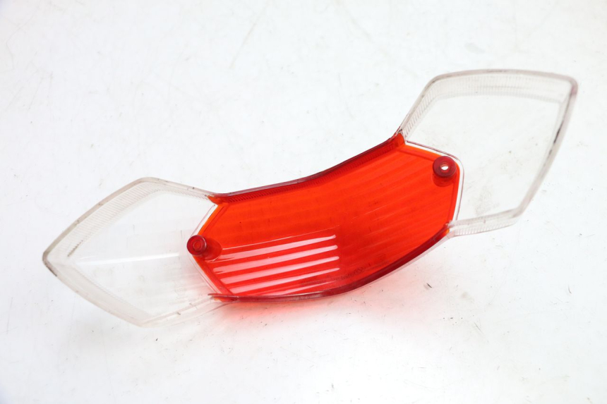 photo de CABOCHON FEU ARRIERE PEUGEOT KISBEE 4T 50 (2018 - 2022) - Autre angle de vue
