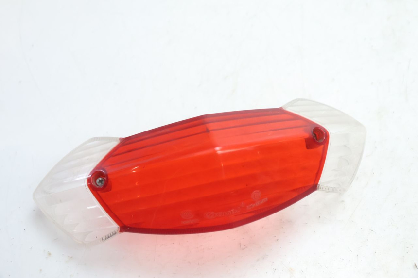 photo de CABOCHON FEU ARRIERE PEUGEOT KISBEE 4T 50 (2010 - 2017) - Vue principale