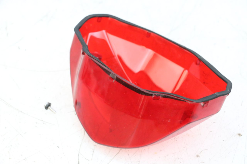 photo de CABOCHON FEU ARRIERE SYM ORBIT 2 4T 50 (2008 - 2017) - Zoom état d’usage