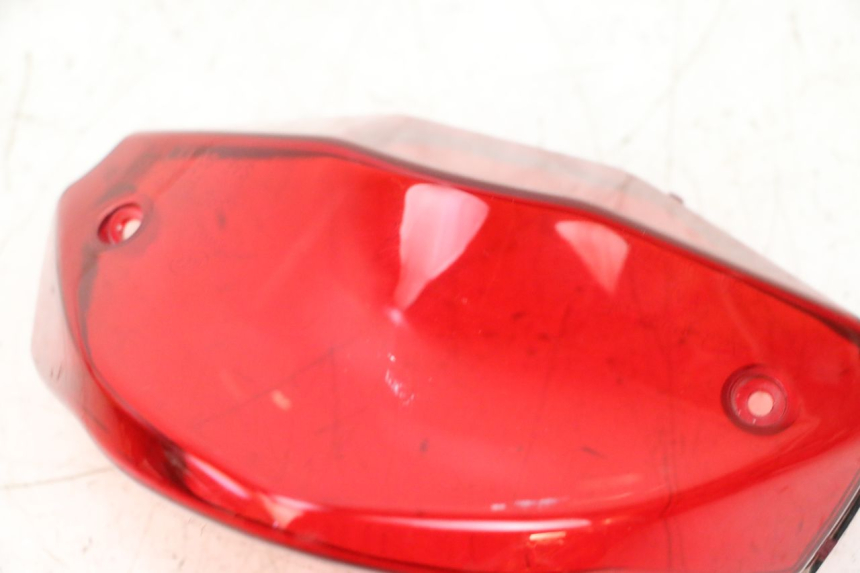 photo de CABOCHON FEU ARRIERE SYM ORBIT 2 4T 50 (2008 - 2017) - Vue d’ensemble