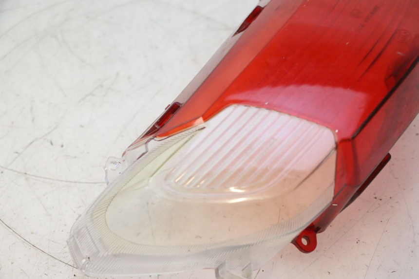 photo de CABOCHON FEU ARRIERE JM MOTORS SANTANA 50 (2014 - 2023) - Détail de la pièce
