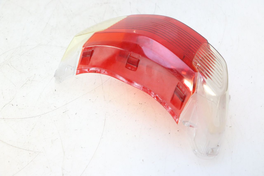 photo de CABOCHON FEU ARRIERE JM MOTORS SANTANA 50 (2014 - 2023) - Marquages et références