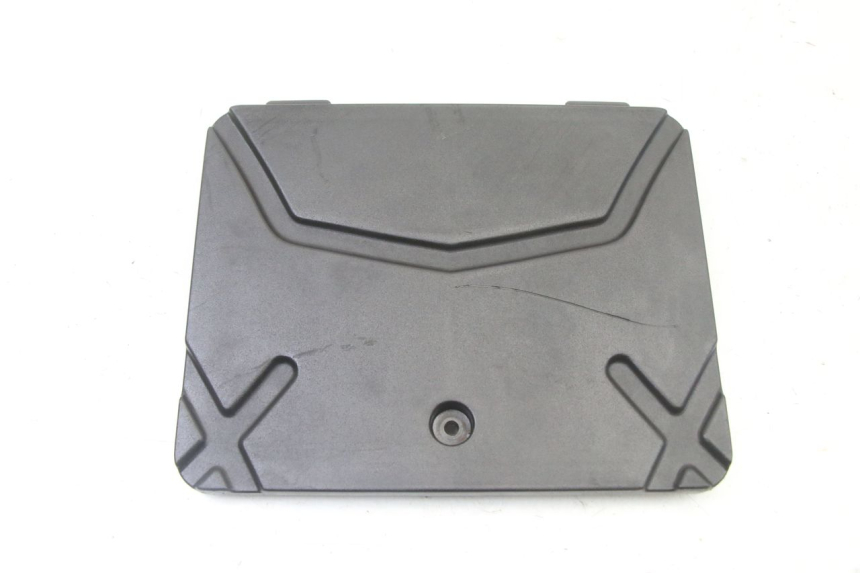 photo de CACHE BATTERIE KYMCO AGILITY 4T 50 (2005 - 2018)