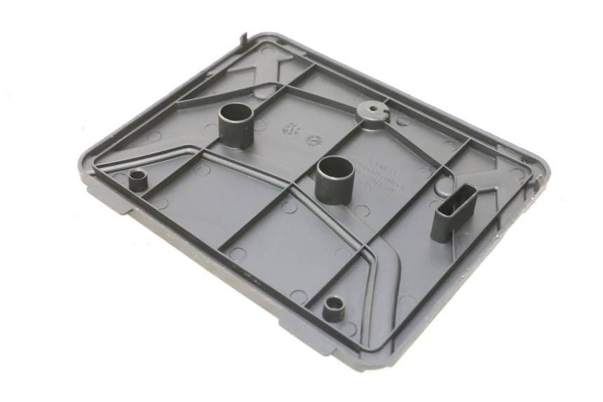 photo de CACHE BATTERIE KYMCO AGILITY 4T 50 (2018 - 2022) - Autre angle de vue