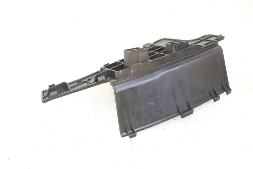 photo de CACHE BATTERIE SUZUKI BURGMAN 125 (2007 - 2014)