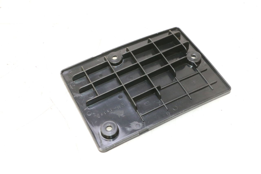photo de CACHE BATTERIE TGB CITY RS 50 (2011 - 2016) - Détail de la pièce