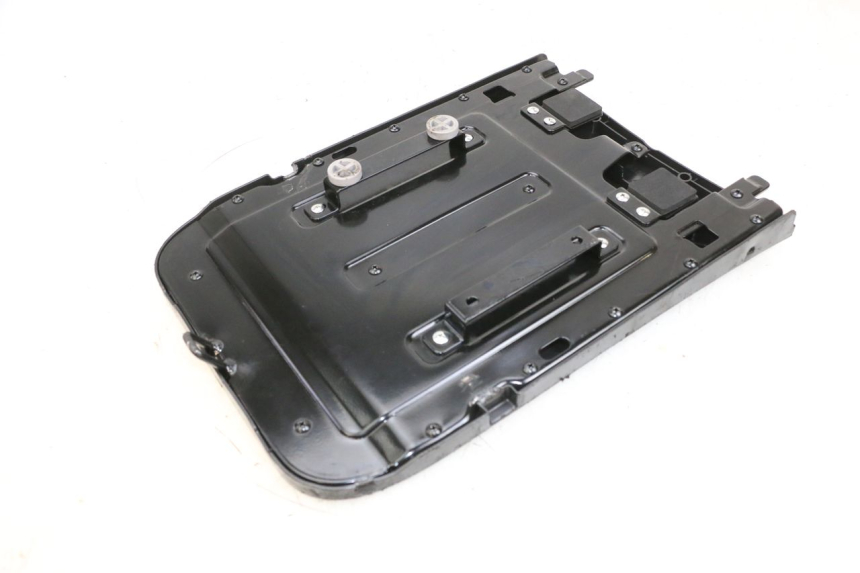 photo de CACHE BATTERIE SEGWAY NINEBOT E125S 1 (2022 - 2026) - Autre angle de vue