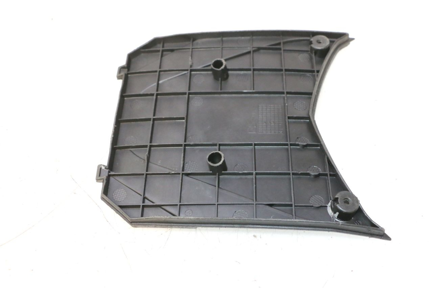 photo de CACHE BATTERIE JM MOTORS EVOLIS 4T 50 (2018 - 2022) - Détail de la pièce