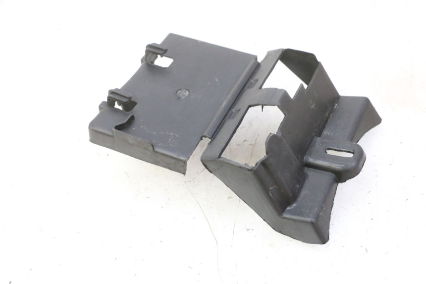 photo de CACHE BATTERIE STAHO FH 50 (2018 - 2019)