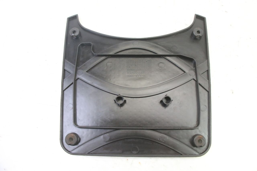 photo de CACHE BATTERIE SYM FIDDLE 2 S 125 (2012 - 2014)