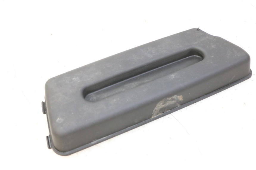 photo de CACHE BATTERIE PIAGGIO FLY 2T 50 (2004 - 2017)