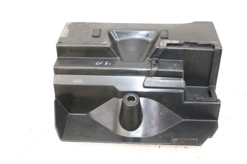photo de CACHE BATTERIE HONDA FORZA ABS 300 (2013 - 2019)
