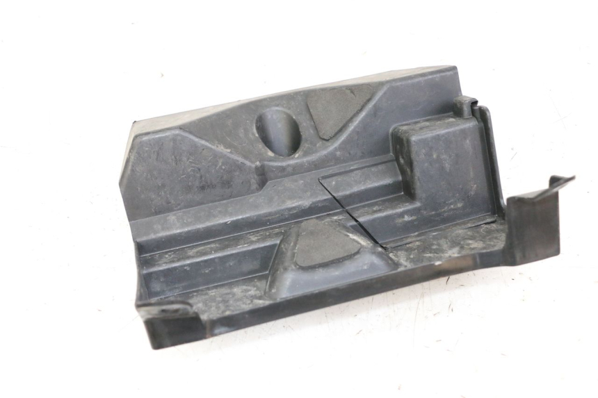 photo de CACHE BATTERIE HONDA FORZA ABS 300 (2013 - 2019)