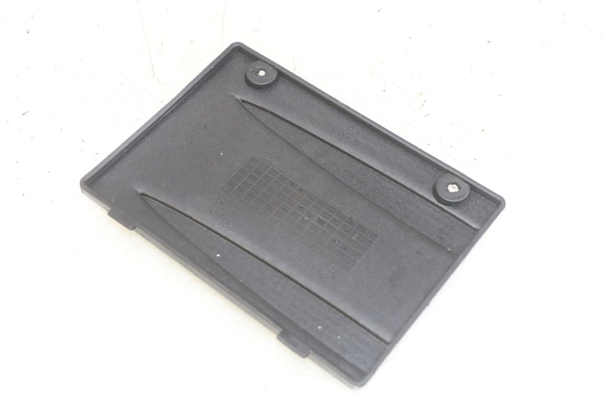 photo de CACHE BATTERIE JM MOTORS OLDIES RS 4T 50 (2021 - 2024)