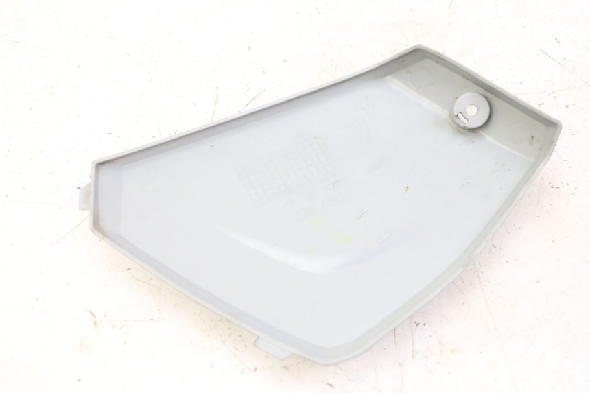 photo de CACHE BATTERIE SYM JOYMAX 125 (2010 - 2017)