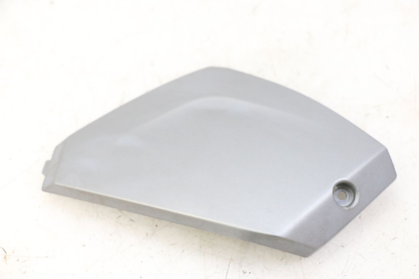 photo de CACHE BATTERIE SYM JOYMAX 125 (2010 - 2017)