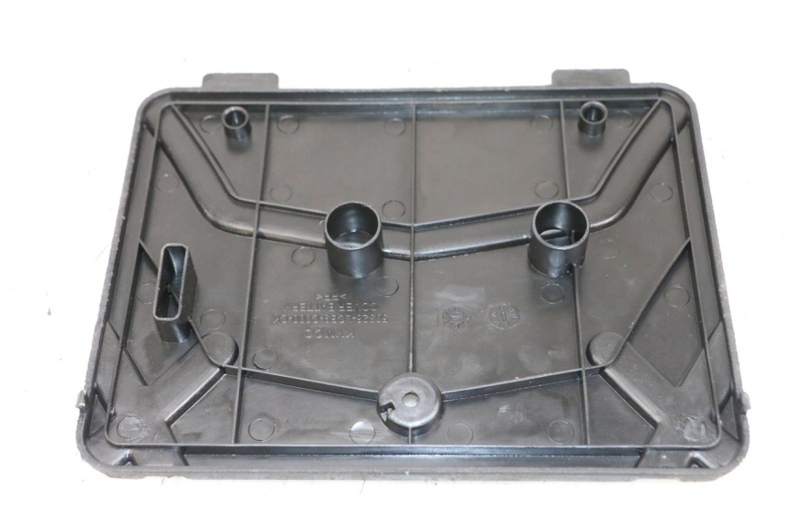 photo de CACHE BATTERIE KYMCO AGILITY 4T 50 (2005 - 2018)