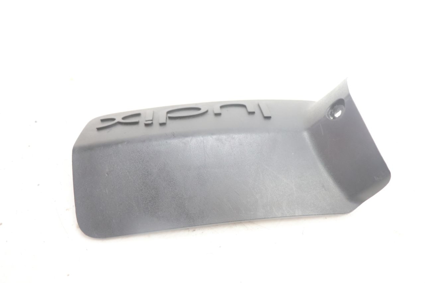 photo de CACHE BATTERIE PEUGEOT LUDIX 50 (2005 - 2007) - Zoom état d’usage