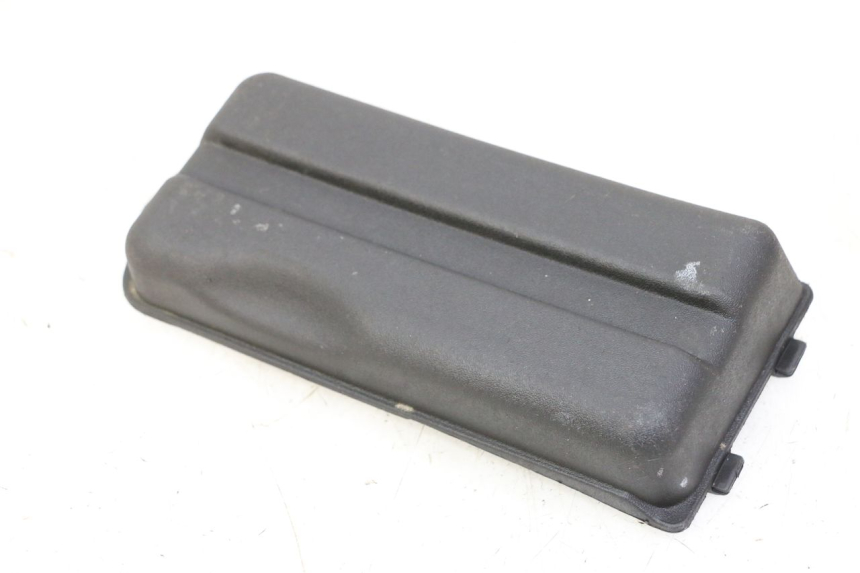 photo de CACHE BATTERIE PIAGGIO LXV 4T 50 (2009 - 2013)