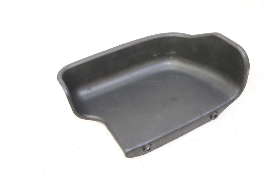 photo de CACHE BATTERIE PIAGGIO MP3 LT 300 (2010 - 2016) - Détail de la pièce