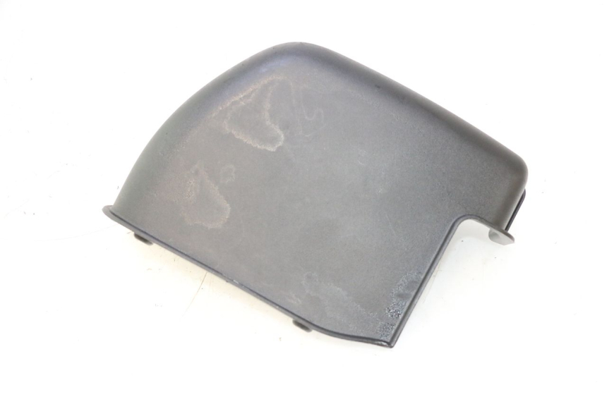 photo de CACHE BATTERIE PIAGGIO MP3 LT 400 (2007 - 2012) - Vue principale
