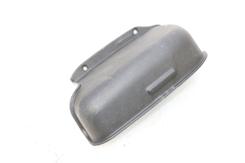 photo de CACHE BATTERIE PIAGGIO MP3 RL 250 (2006 - 2010) - Détail de la pièce