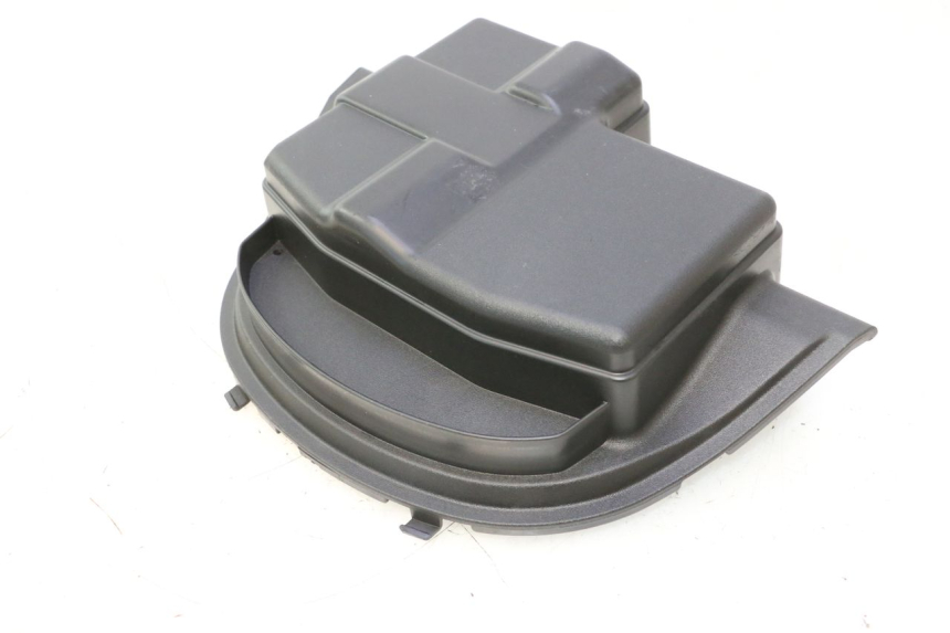 photo de CACHE BATTERIE PIAGGIO MP3 500 (2016 - 2018) - Vue principale